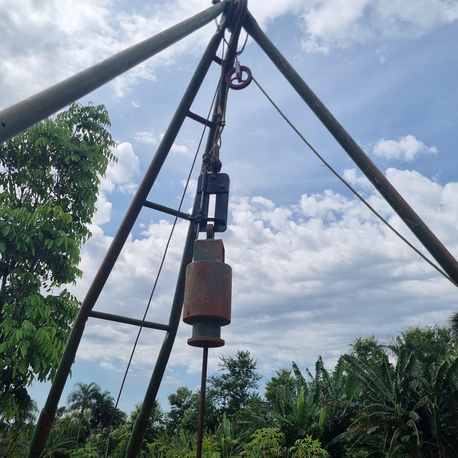Martelo padronizado de 65 kg